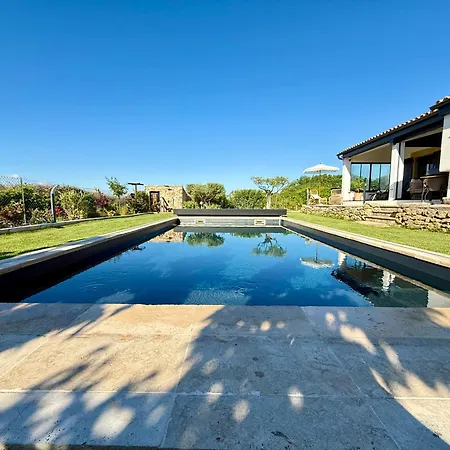Guest house Nuit En Luberon Puyvert