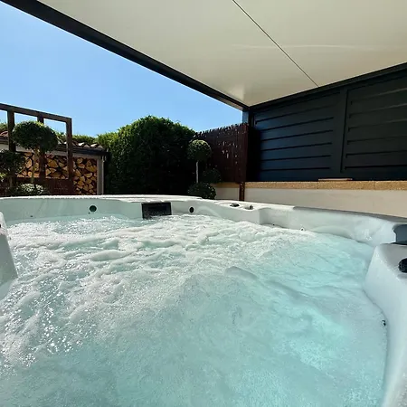 Guest house Nuit En Luberon